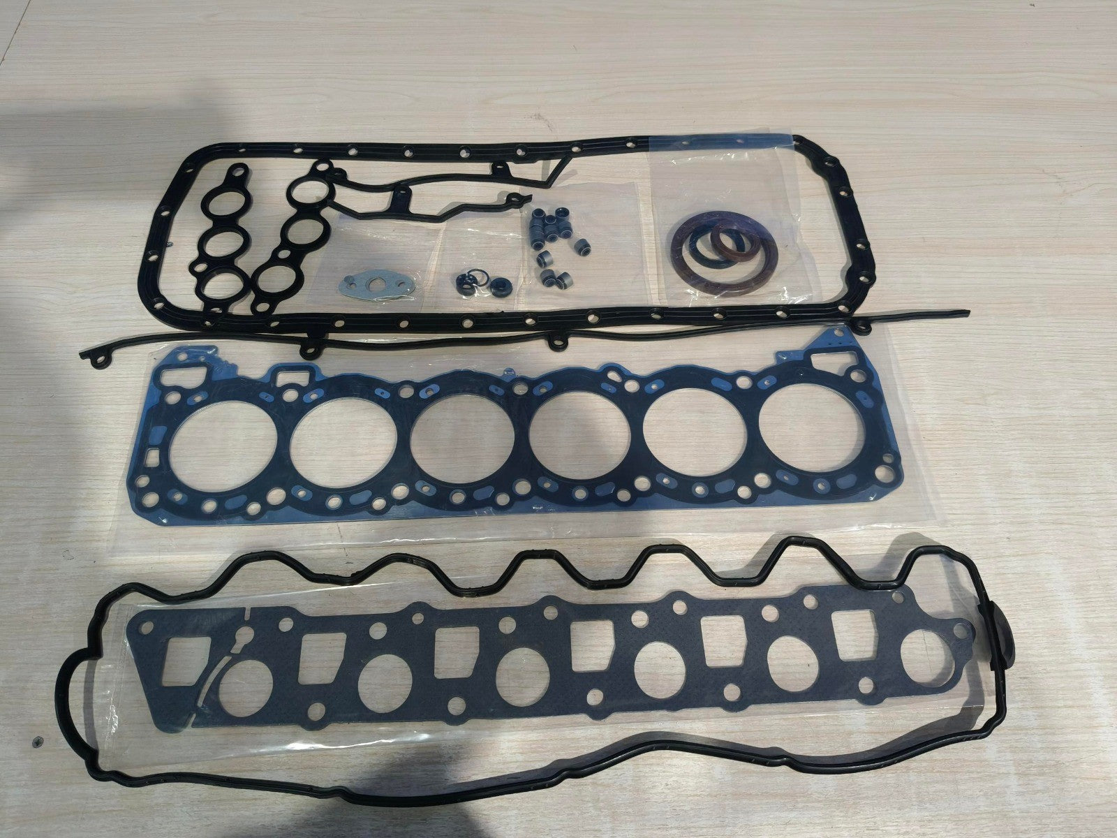 FOR NISSAN PATROL GU GQ Y60 Y61 6CYL 2.8L RD28Ti ENGINE FULL GASKET SET 1995+